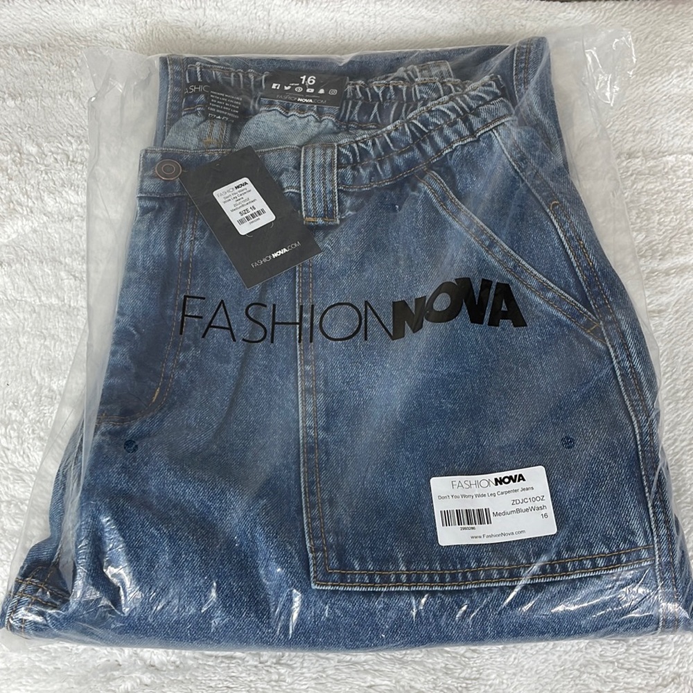 🤎Fashion Nova wide leg carpenter pants🤎